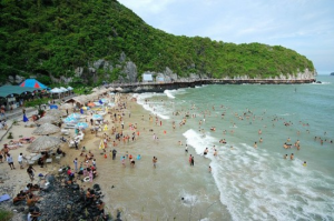 Tour du lịch Cát Bà 2 ngày 1 đêm tàu cao tốc