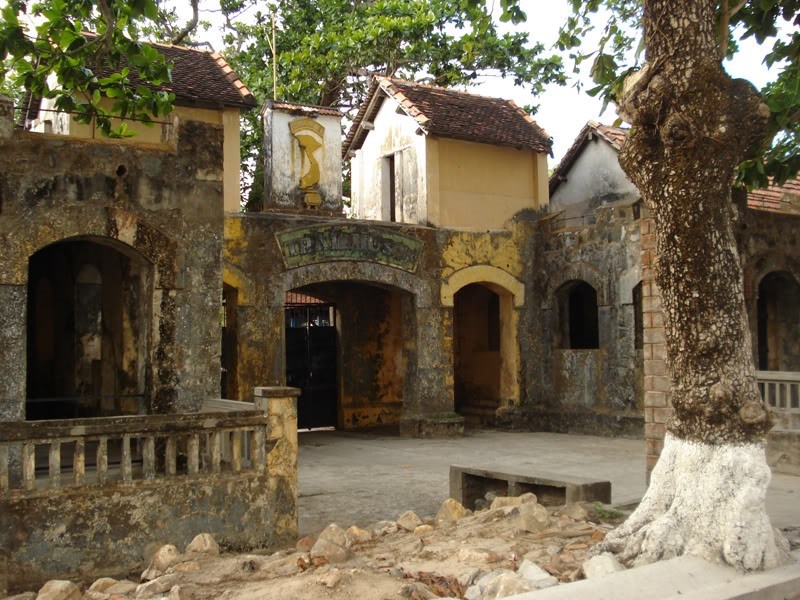 Nhà tù Côn Đảo