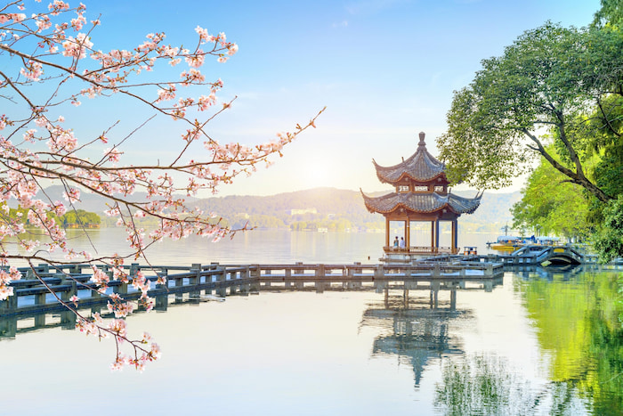 Những quyền lợi dành cho khách hàng khi tham gia Tour du lịch Hàng Châu - Tô Châu Trung Quốc của Kavo Travel